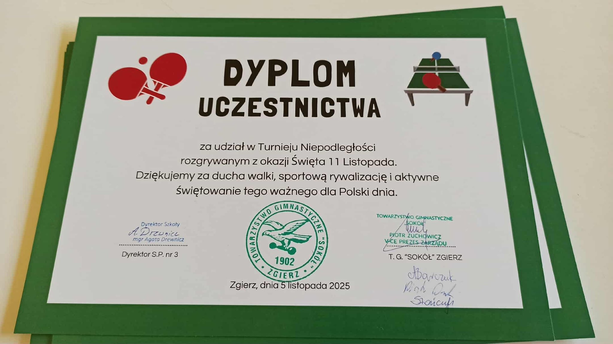 Dypolm uczestnistwa w&nbsp;turnieju tenisa stołowego z&nbsp;okazji Dnia Niepodlełości